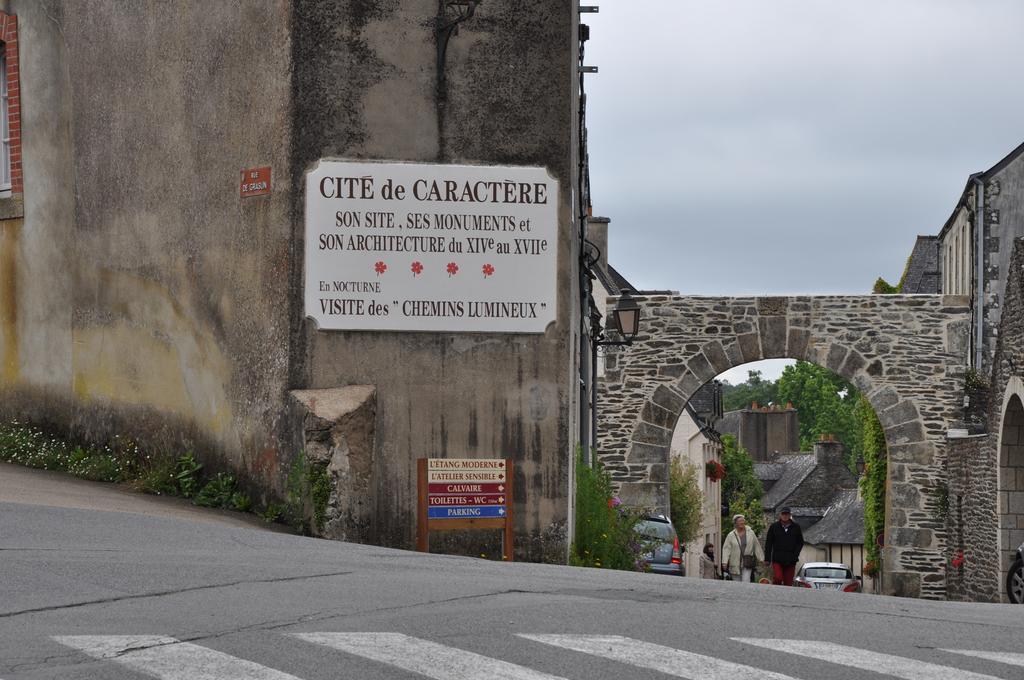 Perrault Gites Loscouet-sur-Meu Esterno foto
